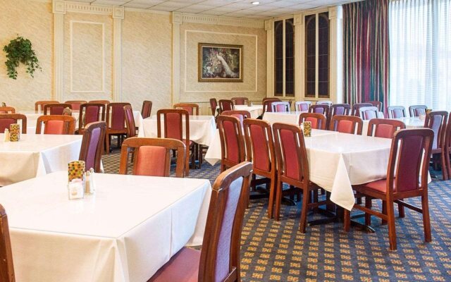 Clarion Inn
