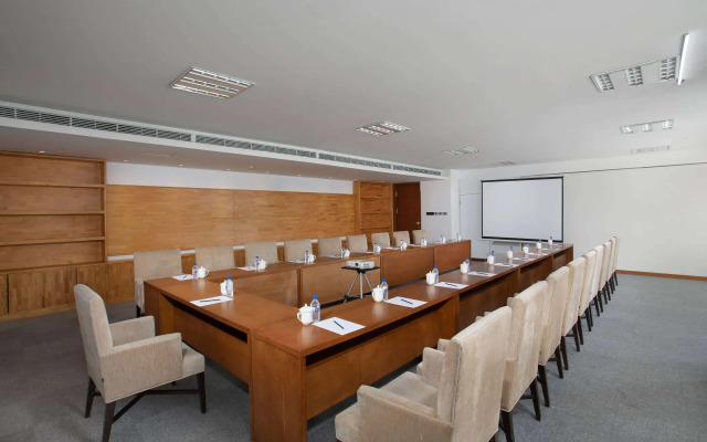 Days Hotel By Wyndham Jilin Railway Station
