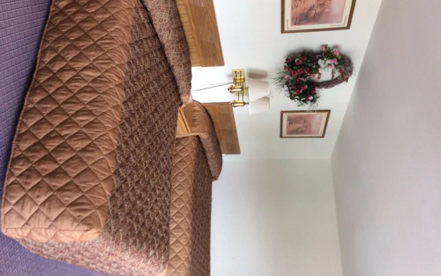 Spring Hill Motel