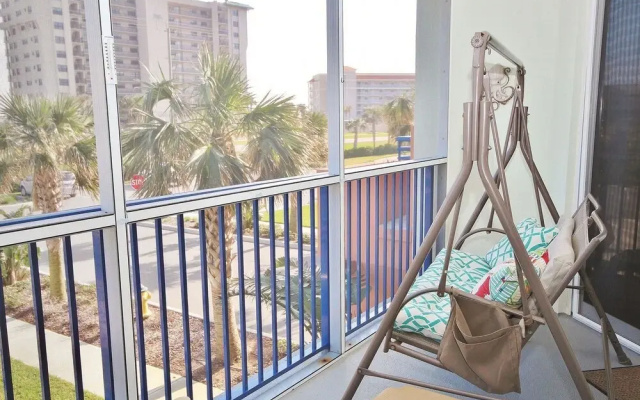 Oceanwalk 18-203 Apartment 3