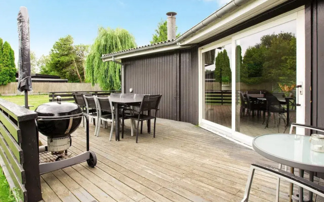 10 Person Holiday Home in Vaeggerlose-by Traum