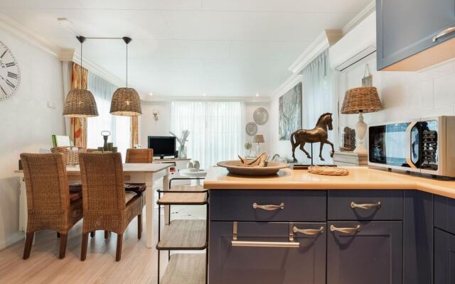 Urbane Holiday Home in Garderen with Terrace and Garden