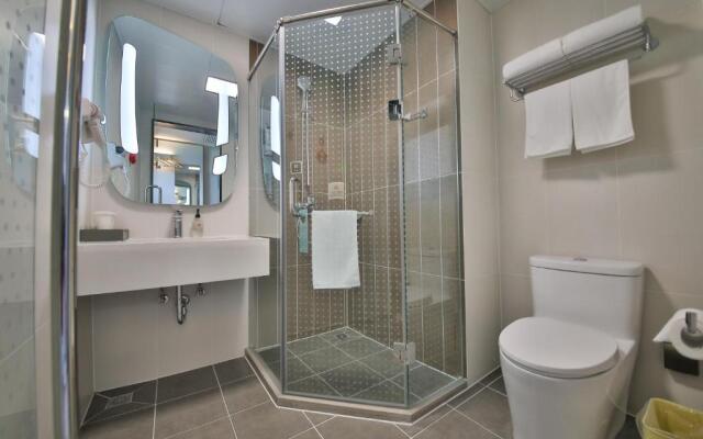 Ibis Changchun FAW Group Hotel