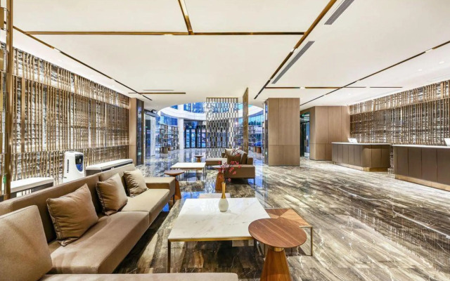 Atour The Tianjin Eye Hotel