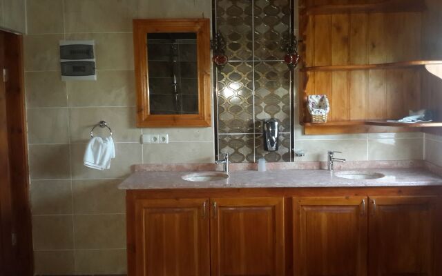 Bahaus Resort