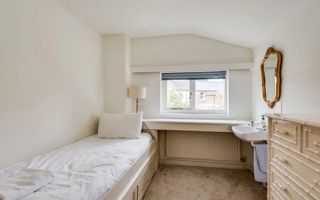 The Professor s House - 3 Bedrooms - Jericho