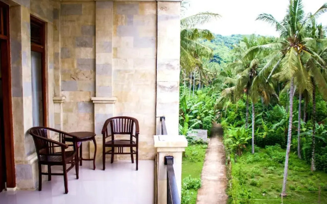 Bali 85 Beach Inn