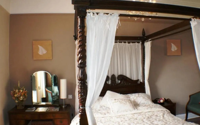 Bank House Hotel