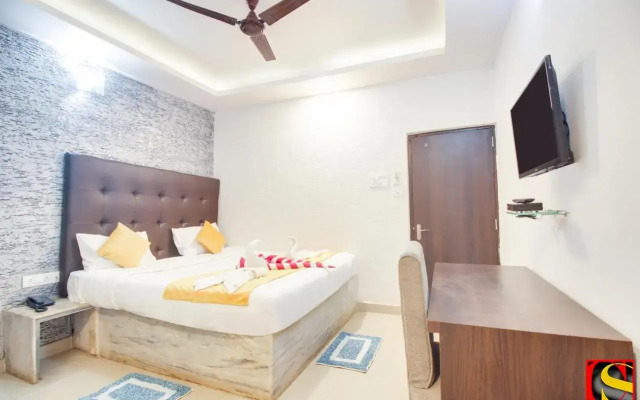 Candolim Sands