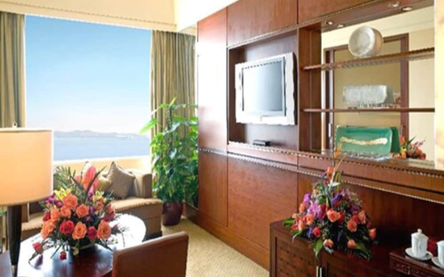 Guangzhou Nansha Grand Hotel