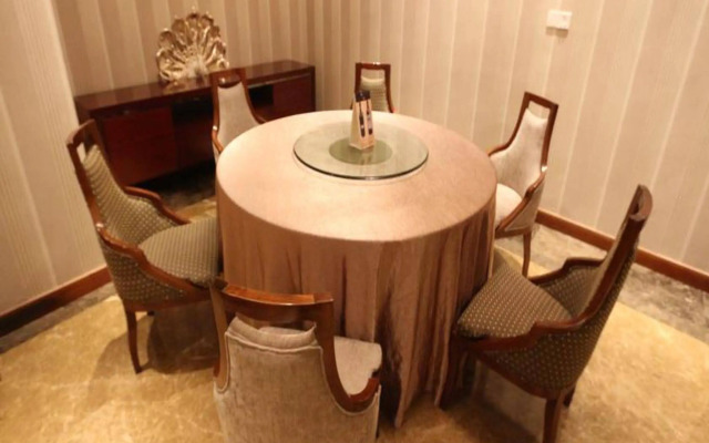 Leeden Jingxi Hotel