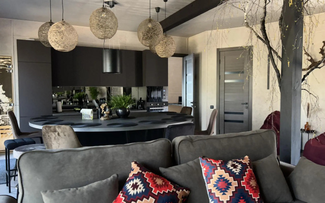 Good Karma Villas (Гуд Карма Вилла)