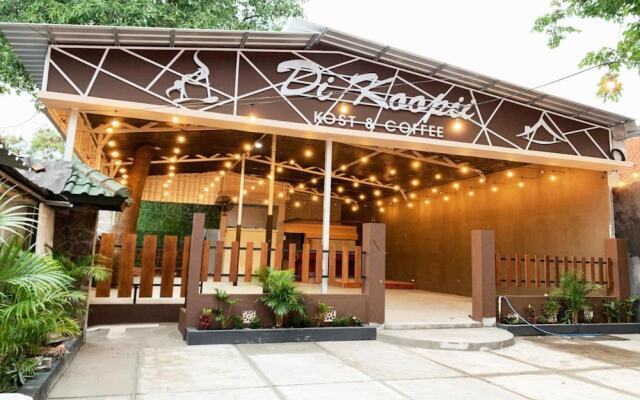 Taman Daun Tenggilis DI KOPII