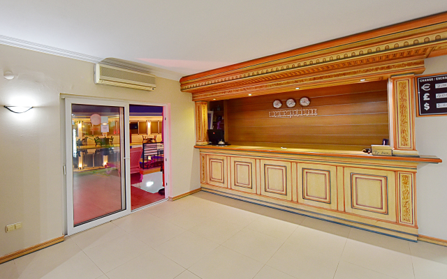 Tropicana Beach Hotel