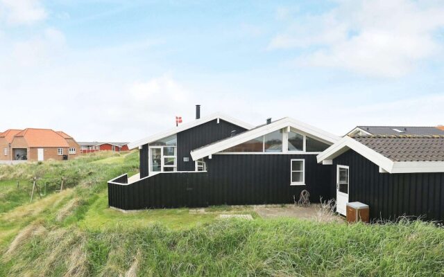 Winsome Holiday Home in Blokhus near Sea