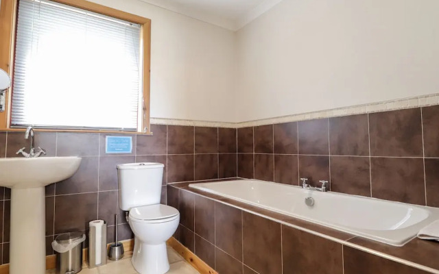 Lovat Highland Bothy