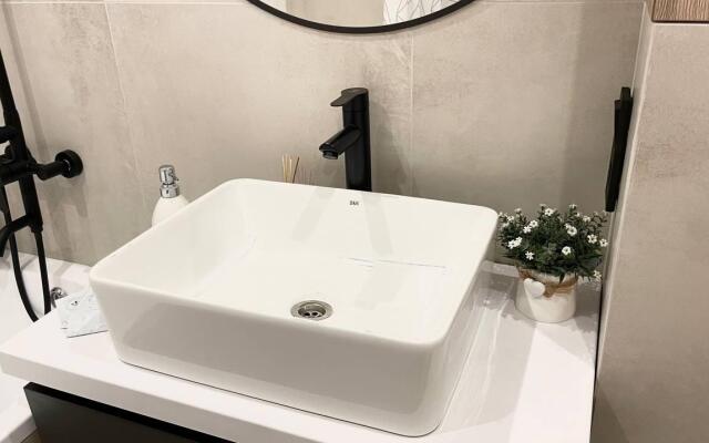 Yousinn (Юсинн) на проспекте Красный