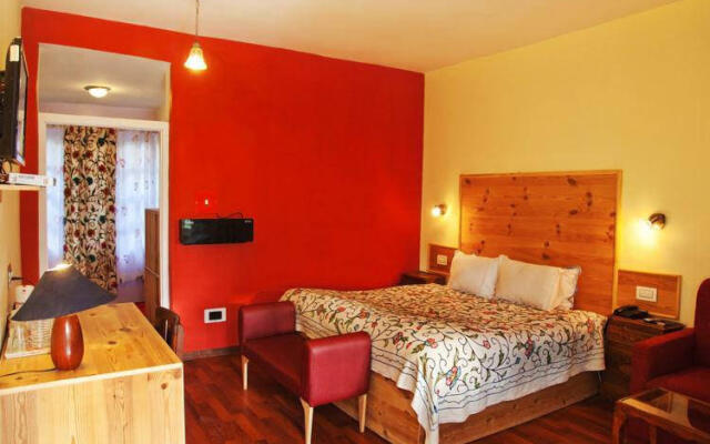 Mahatta Homestay