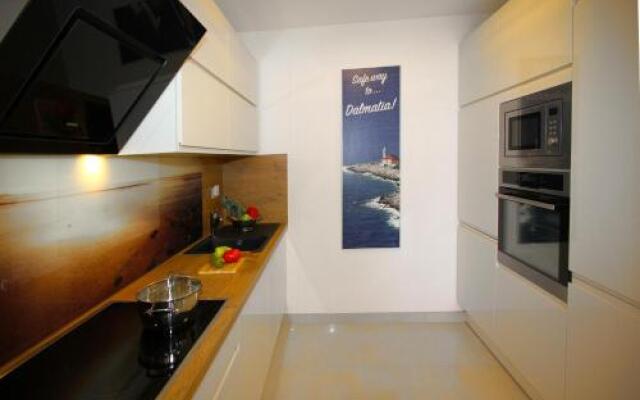 Apartment Allure