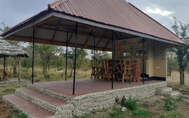 Mikumi Faru Luxury Tented Campsite