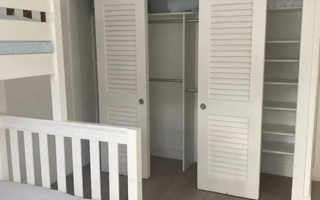 Modern Comforts in Paradise Tamarind Bay 3-bed 2-bath