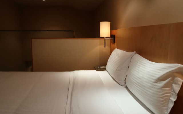 Lotel Hotel
