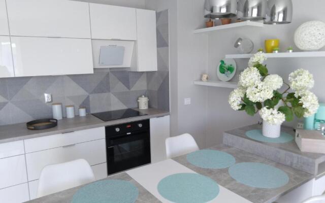 Apartament Manhattan os.Jarzębinowe