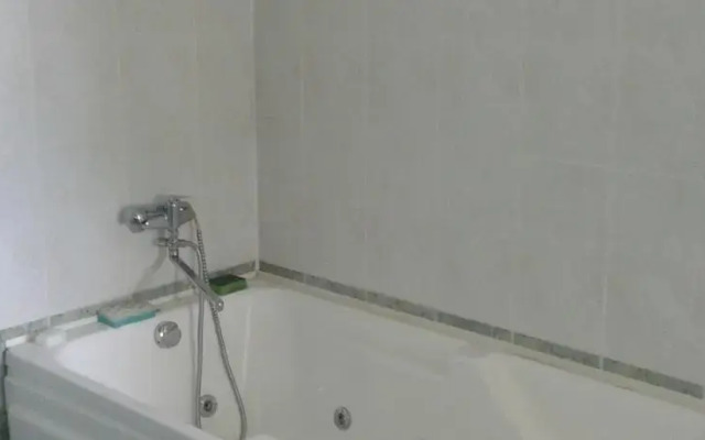 Adena Apartment Kapsu