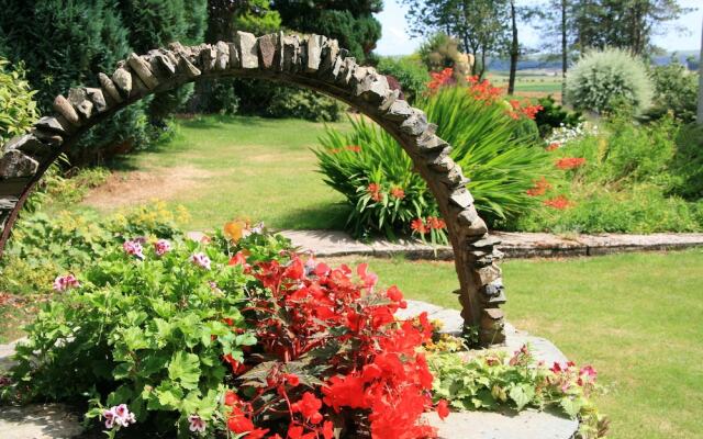 East Challoch Farm Bed and Breakfast