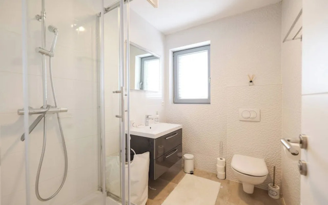 Villa Olive Garden Apartments