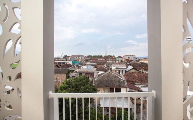 Oyo 1182 Shevin Guest House Syariah