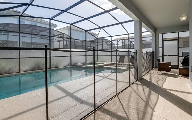 Storey Lake - 4725 Sleepy Hollow Drive