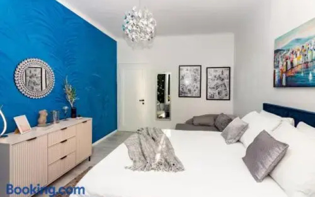 Spacious Apartment Center