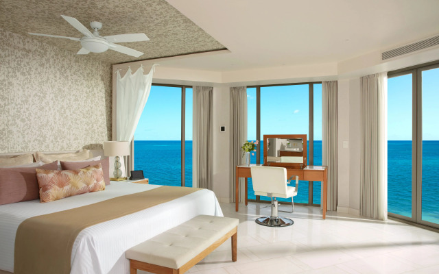 Dreams Riviera Cancun Resort & Spa - All Inclusive