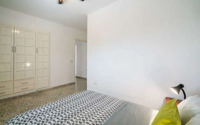 Ocean Breeze & Suites