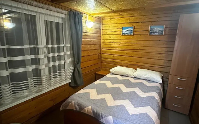 Husky House Guest House
