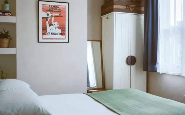 Architectural Digest - 2 bed