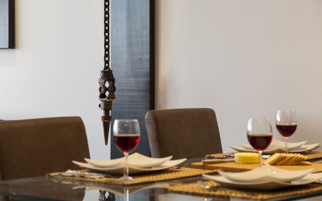 Altido Santos Design Views