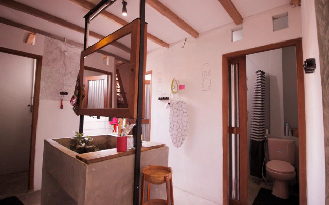 Sante Commune Hostel Yogyakarta