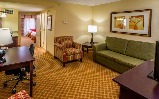 Country Inn & Suites by Radisson, Princeton, WV