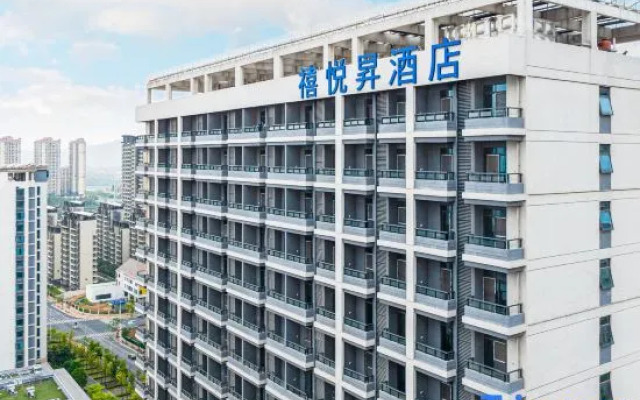 Joyous Hotel