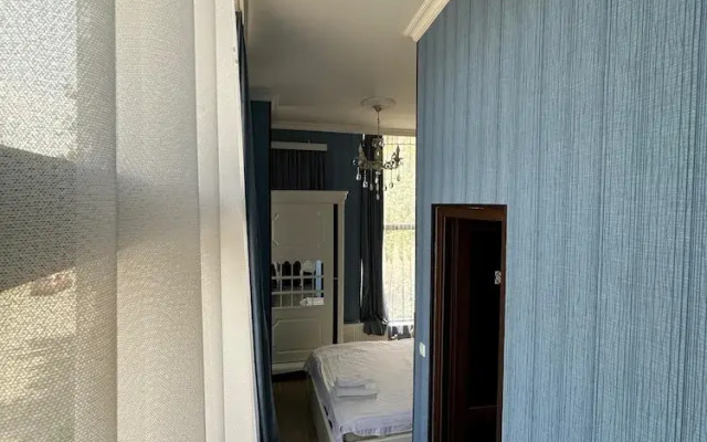 Ai̇si̇ Hotel