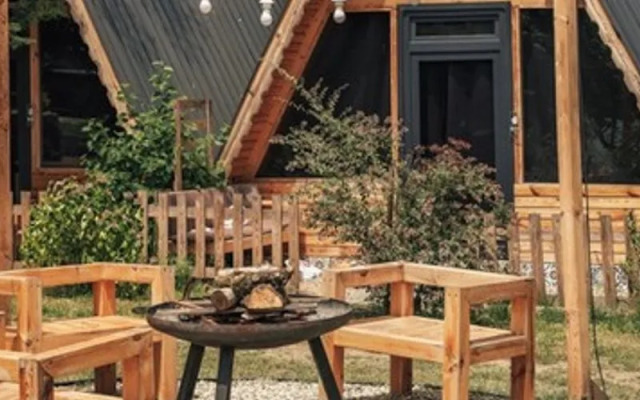 Sapanca Tas Ev &  Bungalow