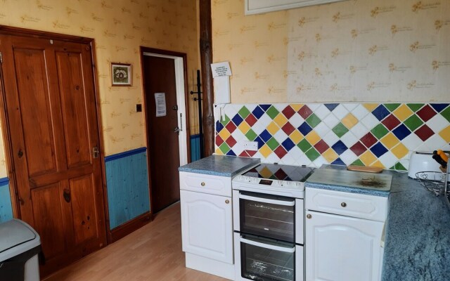 Self Contained Apartment in Winterton Hall