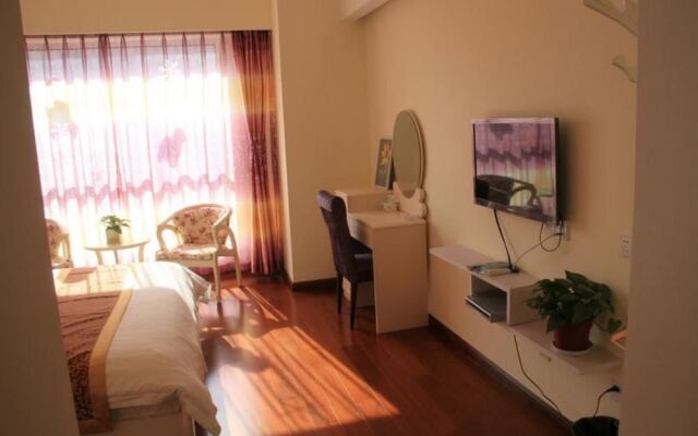 Happy Holiday Boutique Apartment