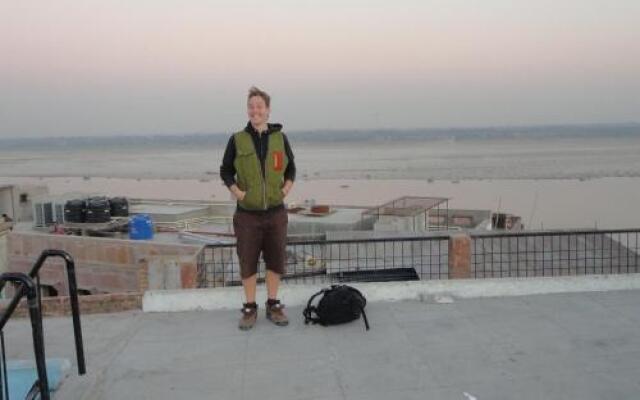 Shiva Guest House