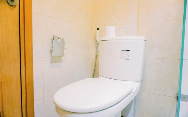 Homey And Modern 2Br At The Mansion Kemayoran Apartment