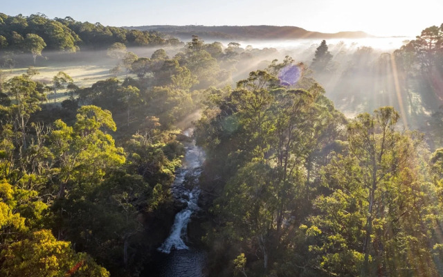 Yaraandoo Family Area Rooms