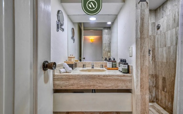 Velas Marina Vallarta 2601