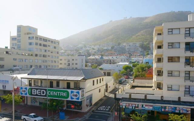 2 Bedroom Sea Point Apartment